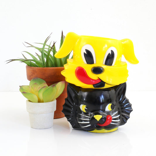 SOLD - Vintage 1950s Ken-L-Ration Fido & Fifi Cream & Sugar Set