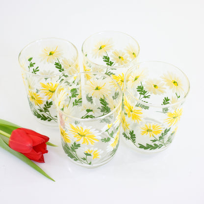 SOLD - Vintage Libbey Daisy Glasses / Set of Four