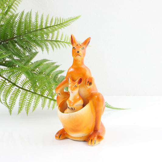 SOLD - Vintage Mama Kangaroo & Baby Joey Salt & Pepper Shakers